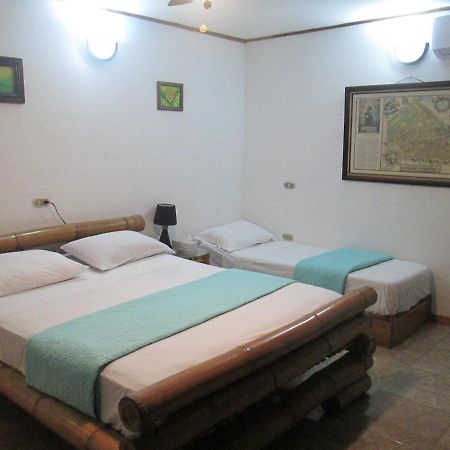 Hotel Bugabutik Puerto Viejo de Talamanca 외부 사진