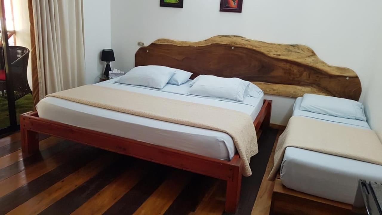 Hotel Bugabutik Puerto Viejo de Talamanca 외부 사진