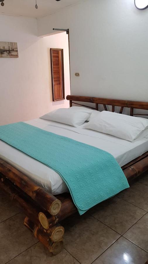 Hotel Bugabutik Puerto Viejo de Talamanca 외부 사진