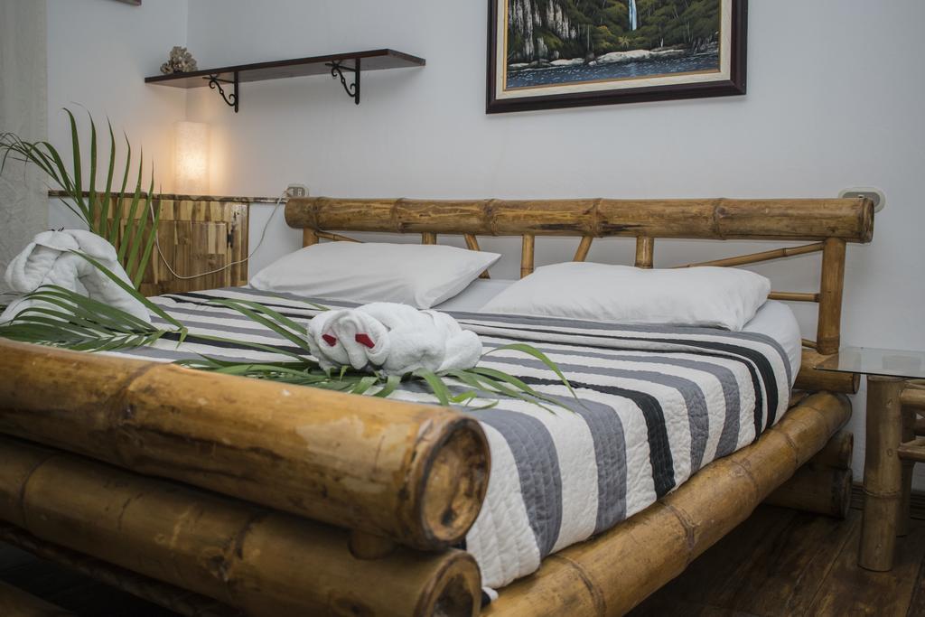 Hotel Bugabutik Puerto Viejo de Talamanca 외부 사진