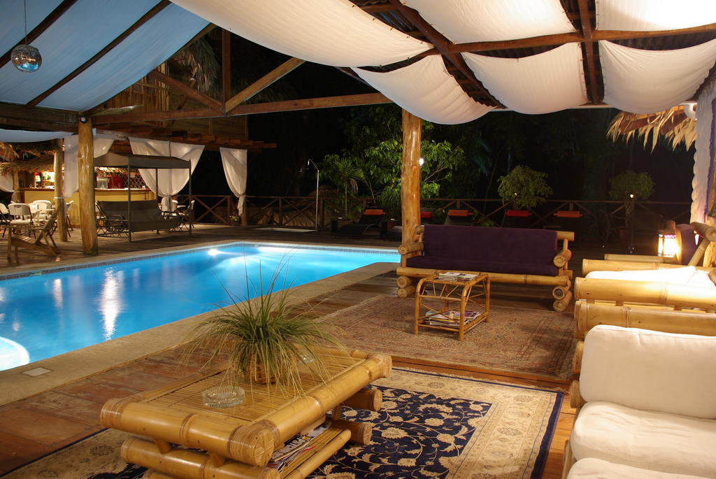 Hotel Bugabutik Puerto Viejo de Talamanca 외부 사진